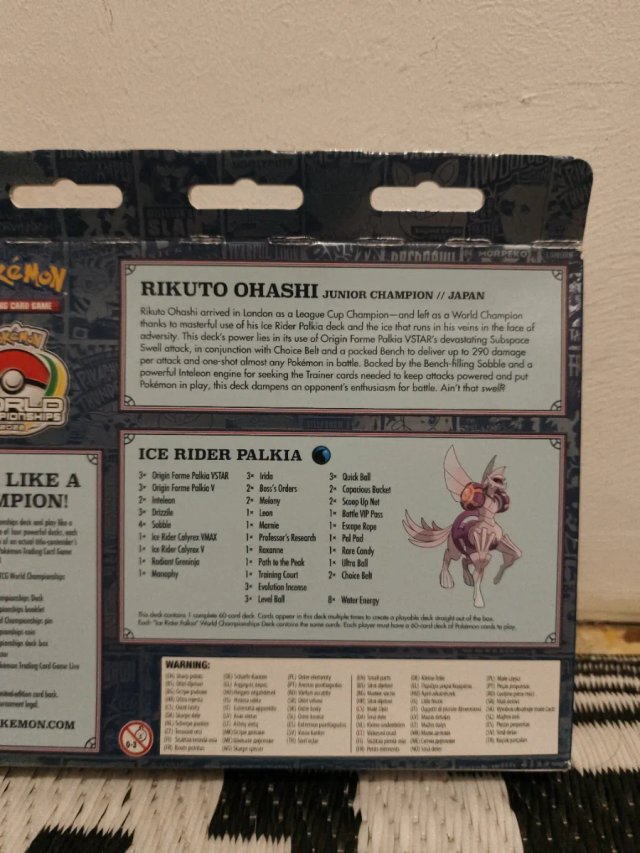Blíster Pokémon y Cartas World Championships