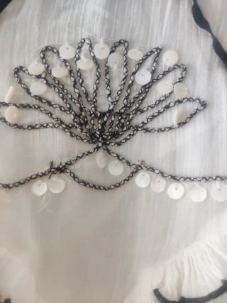 Blusa vaporosa bordada