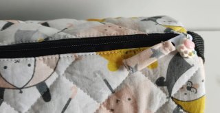 Porta Blythe acolchado estampado