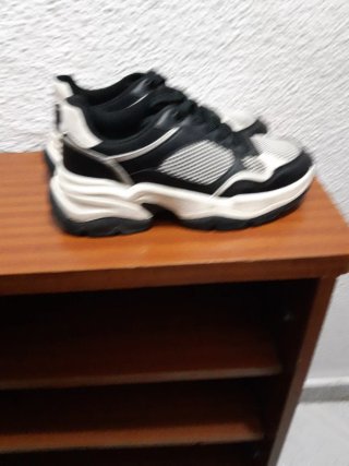 Zapatillas deportivas Talla 37