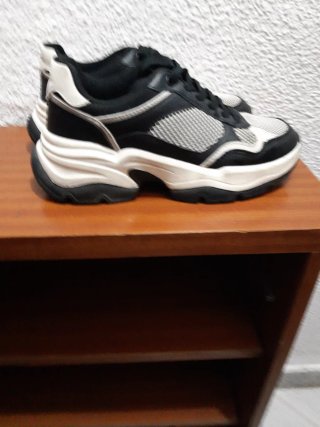 Zapatillas deportivas Talla 37