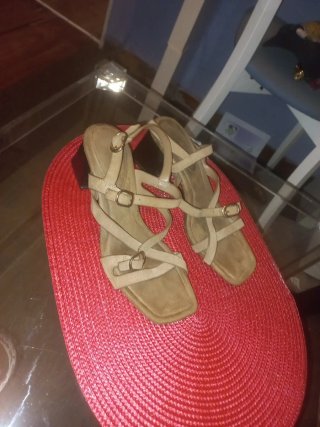 Sandalias Beige Tacón y bolso