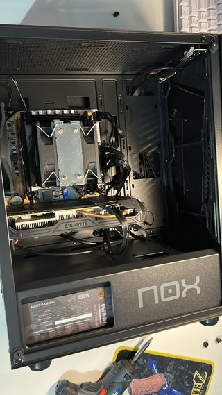 PC Gamer Xeon + GTX 1060 Gigabyte