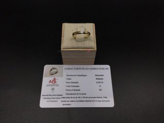 anillo oro 18k con piedra