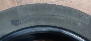 Neumatico 205/55/16 91V Continental