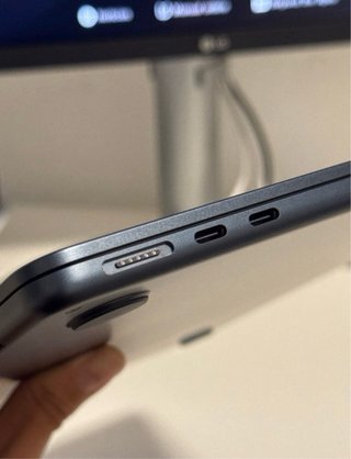 MacBook Air 13”