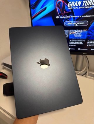 MacBook Air 13”