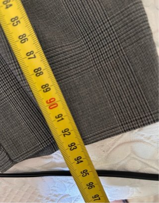 Traje pantalón y chaqueta Zara
