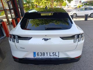 Ford Mustang Mach-E AWD Batería 98.8Kwh 258 kW (351 CV)