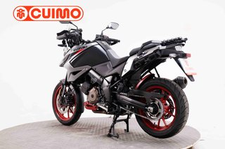 SUZUKI V-STROM 1050