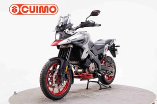 SUZUKI V-STROM 1050