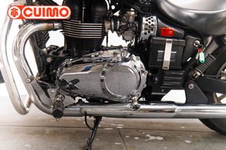 TRIUMPH AMERICA 900