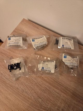 Suporte Friso Tejadilho Opel Astra H
