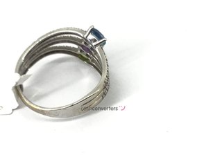 anillo oro 9k con piedra
