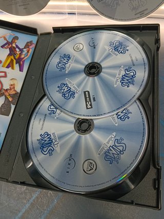 JUEGO PARA PC LOS SIMS MEGALUXE, cd rom