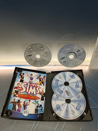 JUEGO PARA PC LOS SIMS MEGALUXE, cd rom