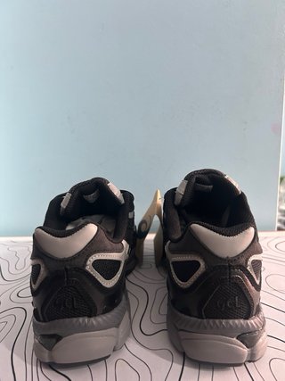 Zapatillas Asics Gel NYC Negro/Gris