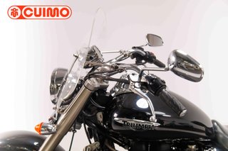 TRIUMPH AMERICA 900