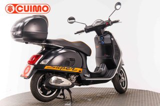 VESPA GTS 125 SUPERSPORT