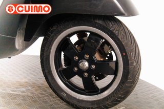 VESPA GTS 125 SUPERSPORT