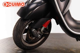 VESPA GTS 125 SUPERSPORT