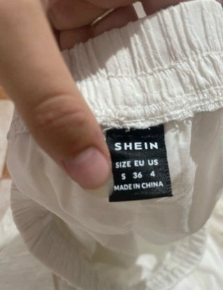 Pantalones anchos de lino blanco
