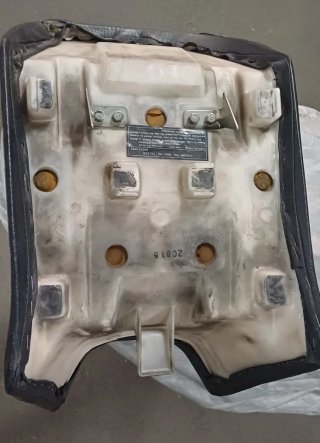 Asiento delantero Kawasaki GPX 600R