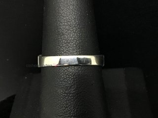 anillo oro 18k con piedra con diamante
