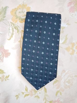 Cravatta Ungaro blu scuro con fantasia