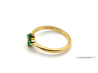 anillo oro 18k con piedra con diamante,esmeralda