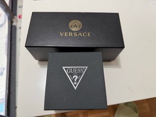 ORIGINAL! Reloj Guess Hombre Dorado y Negro