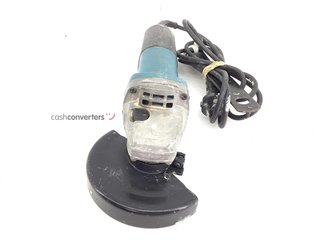 radial makita 9558nbr