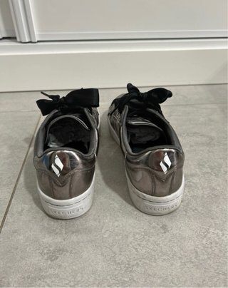 Zapatillas Skechers Plateadas
