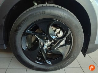 Alfa Romeo Junior Ibrida 100kW (136CV)