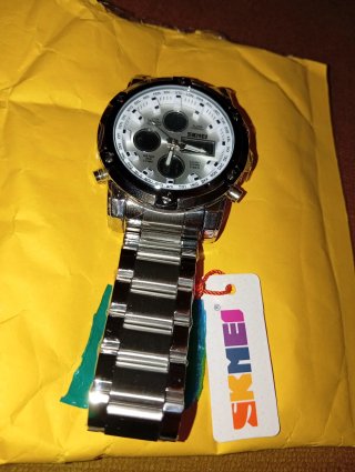 Reloj SKMEI Acero Plateado