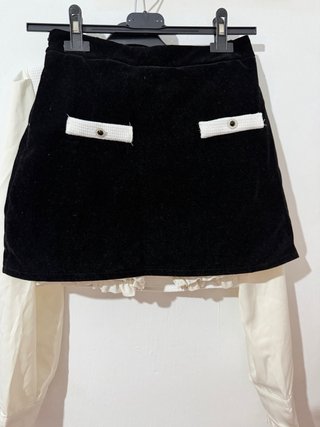 Conjunto beige y blanco mujer