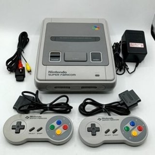 Nintendo Super Famicom + 2 mandos (Jap)