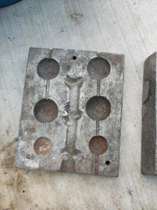 Moldes para plomos de pesca