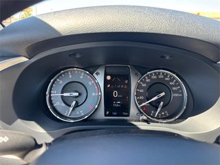 TOYOTA Hilux 2.4 D-4D 150CV Cab Doble GX AT HVO100
