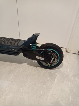 Cecotec Bongo Y65 Patinete Eléctrico