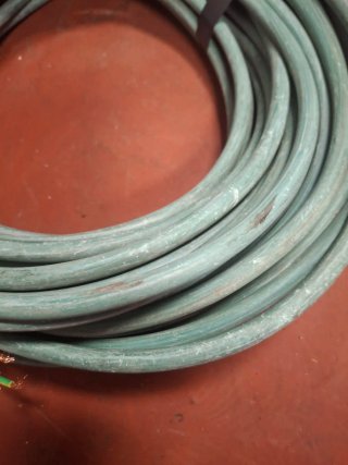 Manguera eléctrica 28-30m 3 hilos 2.5mm