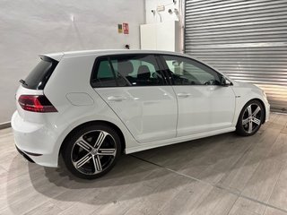 Volkswagen Golf R 300 CV DSG