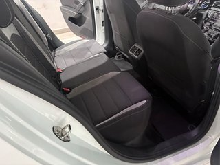Volkswagen Golf R 300 CV DSG