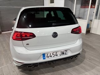 Volkswagen Golf R 300 CV DSG