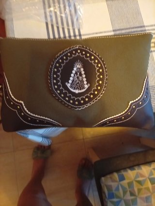 Bolso de mano artesanal virgen del Rocío
