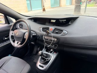 Renault Scenic 2011