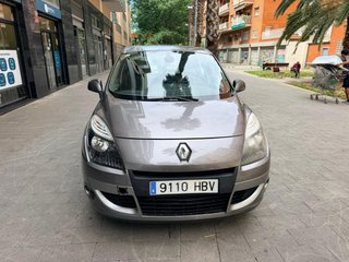 Renault Scenic 2011