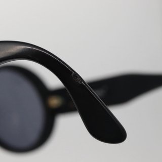 CHANEL COCO Mark Sunglasses plastic Black CC Auth