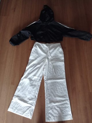 Conjunto: Chubasquero y Pantalón Ancho