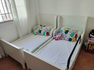 Cama infantil extensible 80x200 cm. BUSUNGE (Ikea)